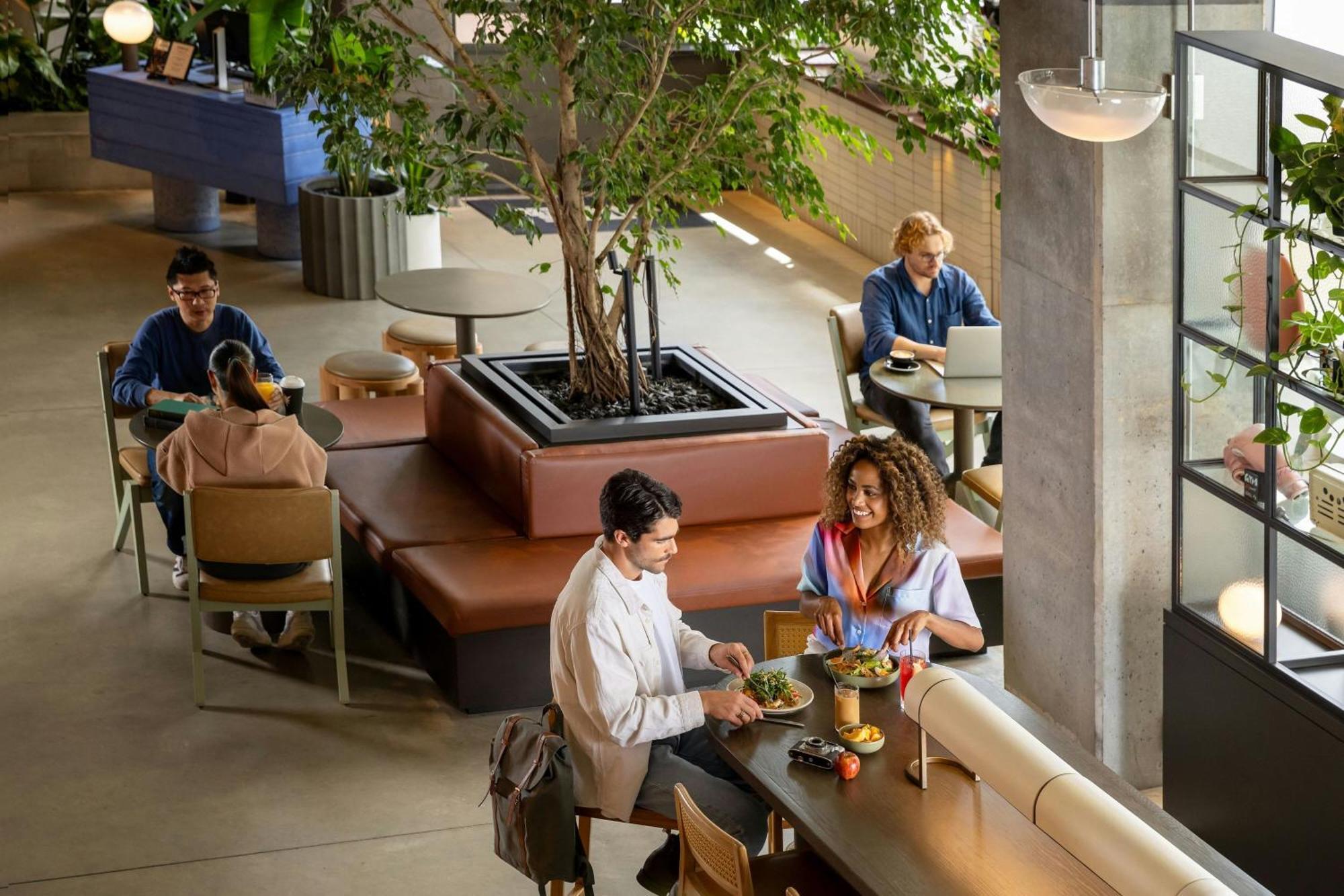 Moxy Sydney Airport Hotel Exterior foto